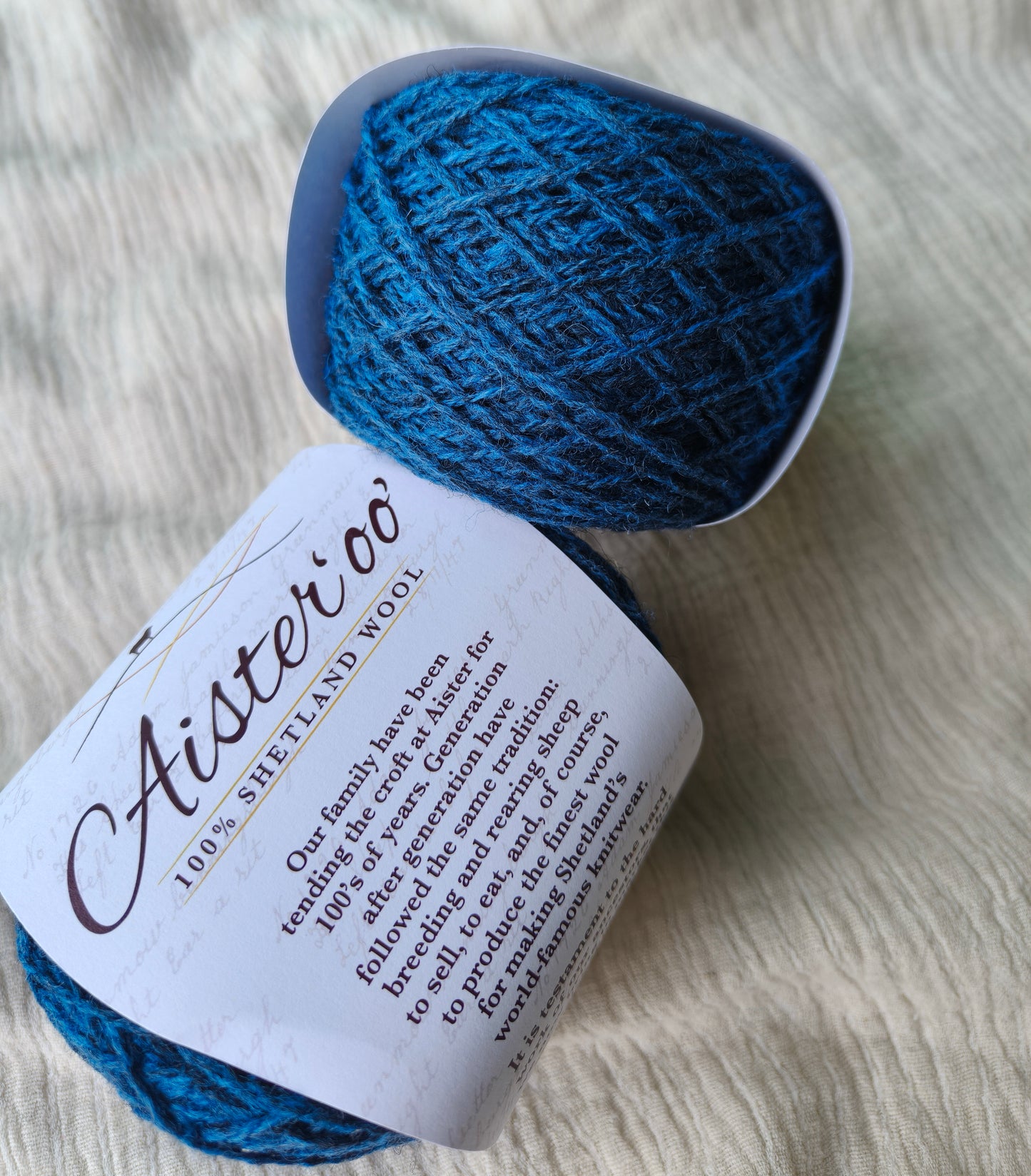 Aister 'oo' - 100% Shetland Wool