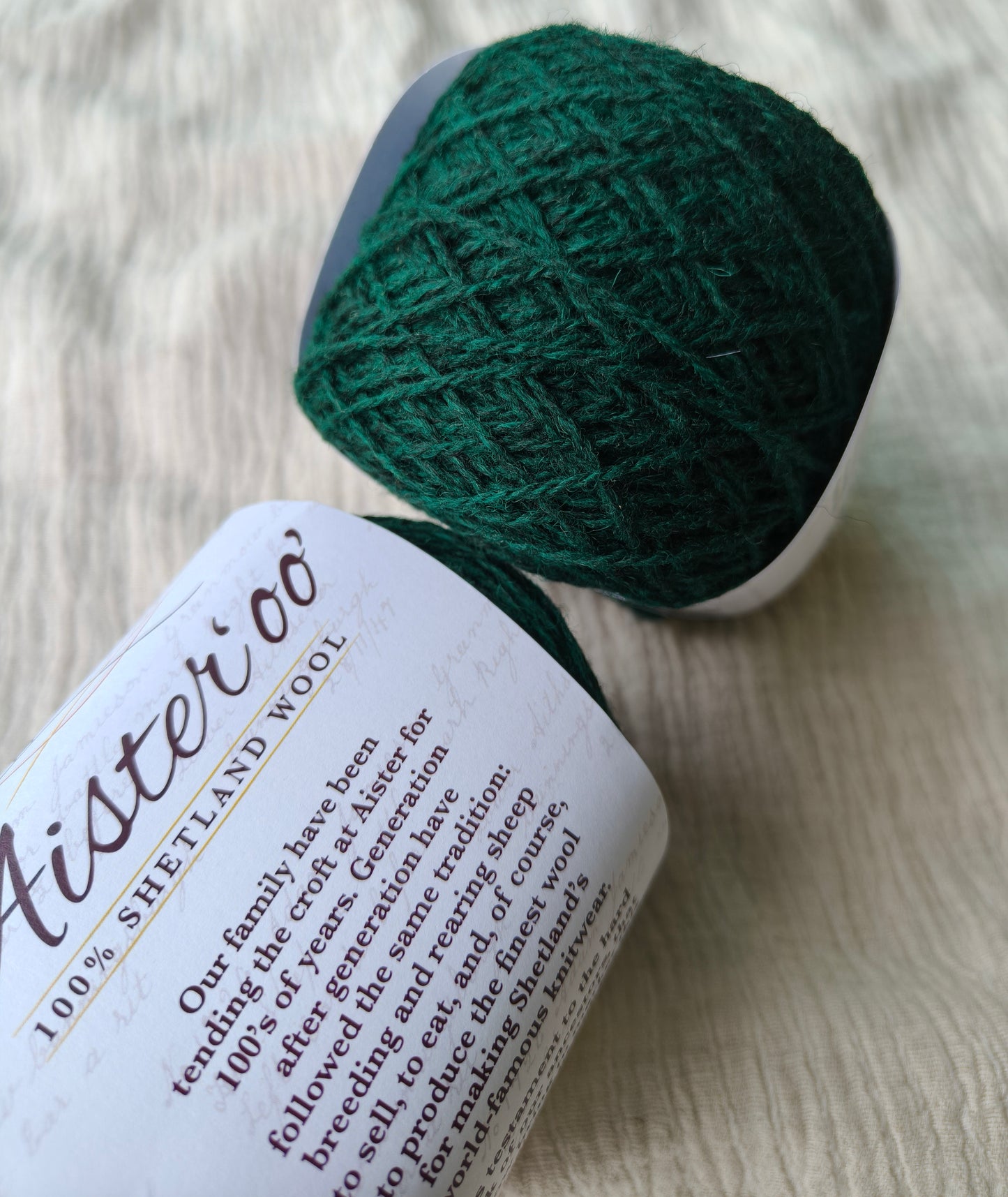 Aister 'oo' - 100% Shetland Wool