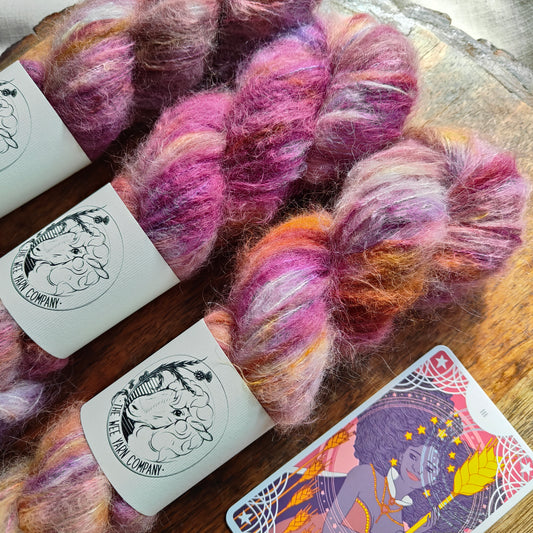 The Empress - Oosey Suri Silkpaca