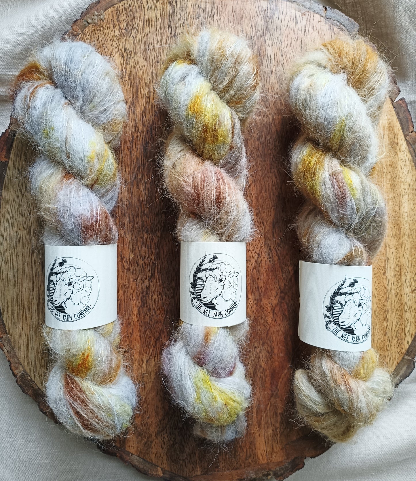 Goldfinch - Oosey Suri Silkpaca