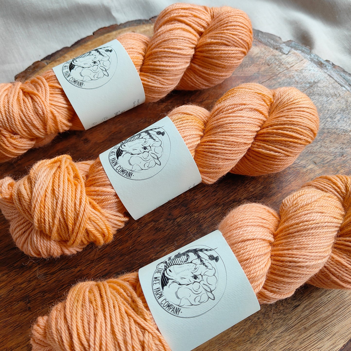 80s Bridesmaid - Àrd DK