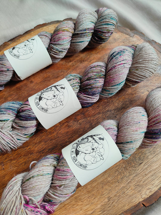 Thistles - Yaldi Yak Sock