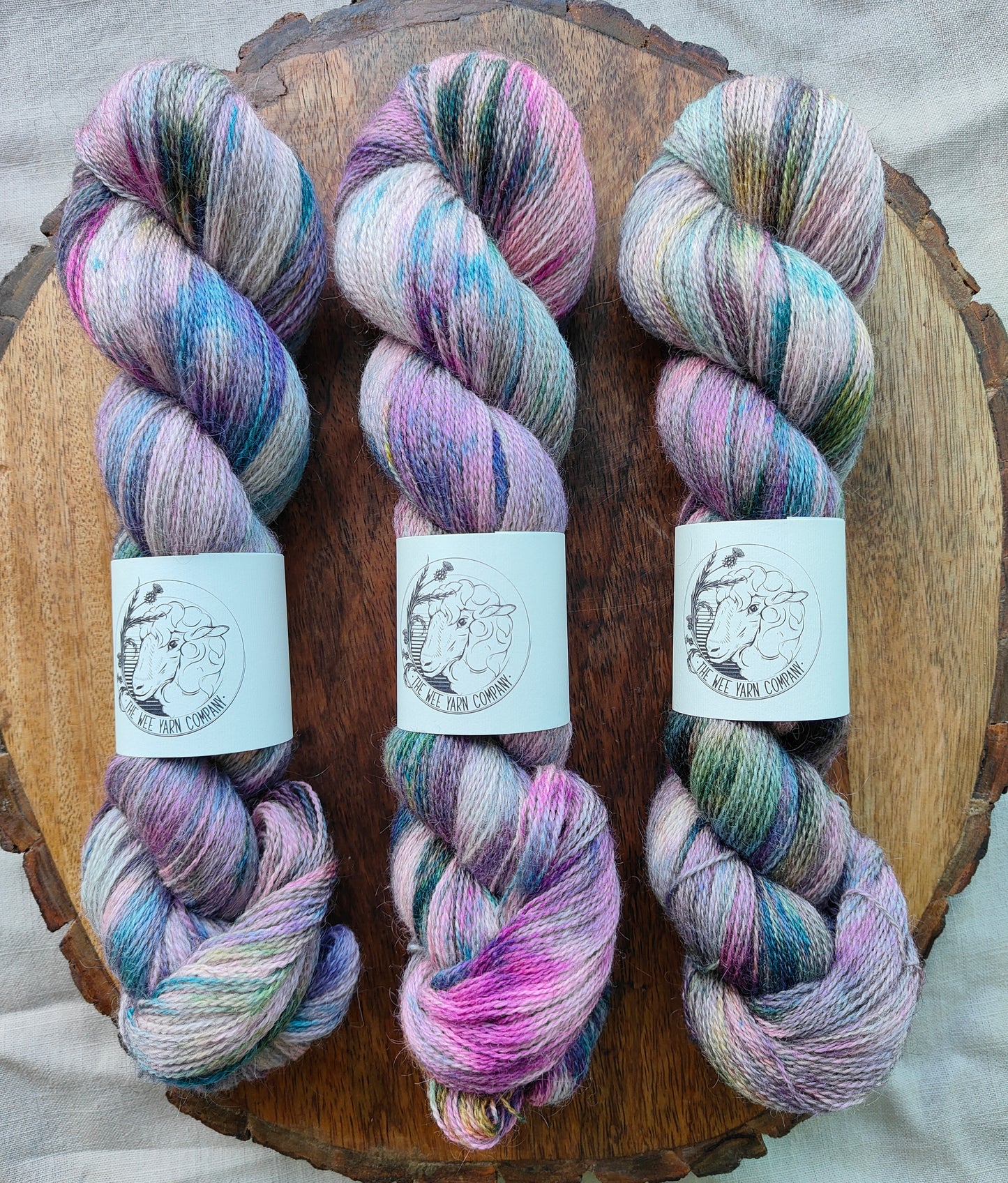 Thistles - Casta Lace