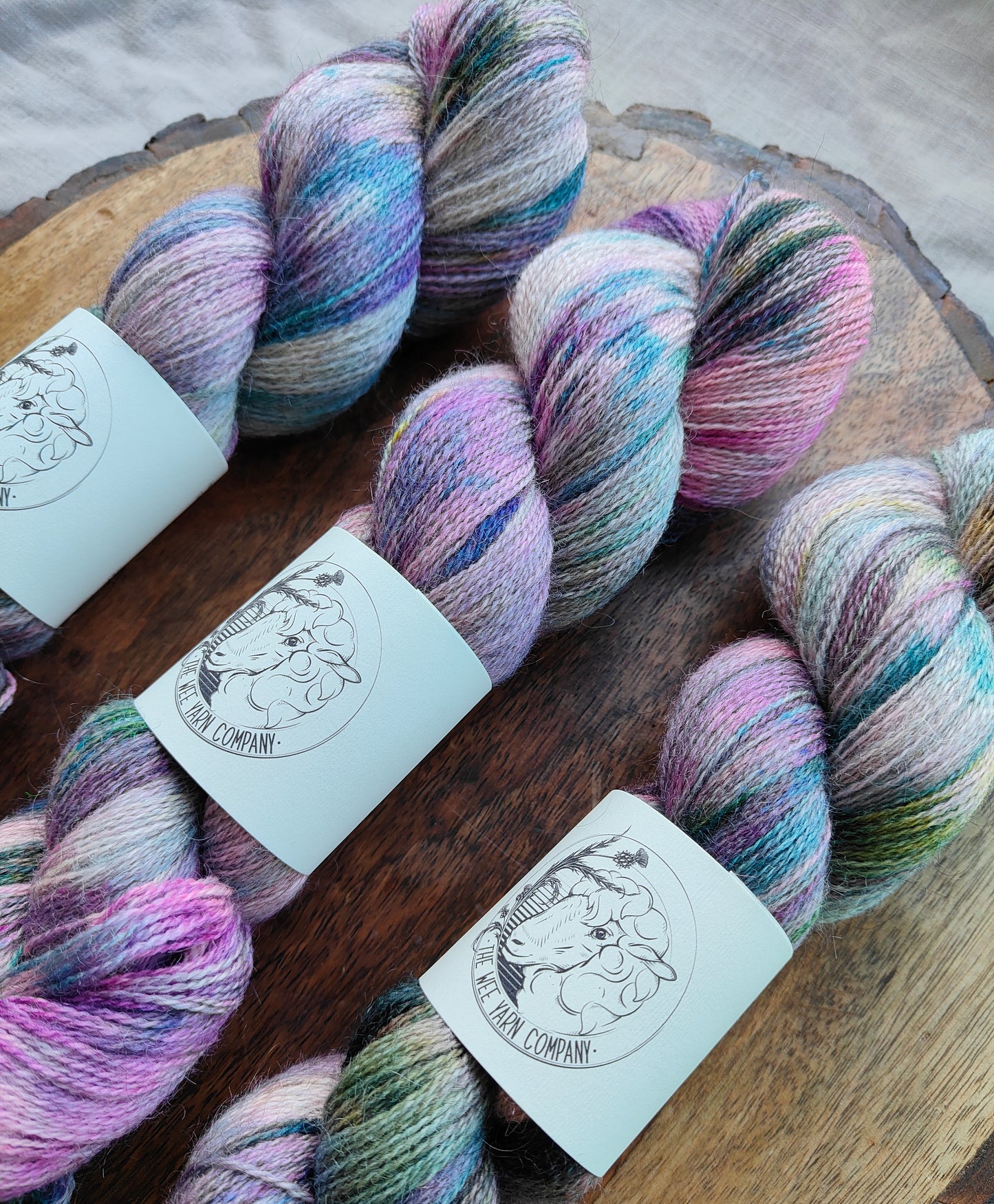 Thistles - Casta Lace