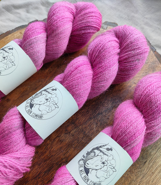 Pinky - Casta Lace