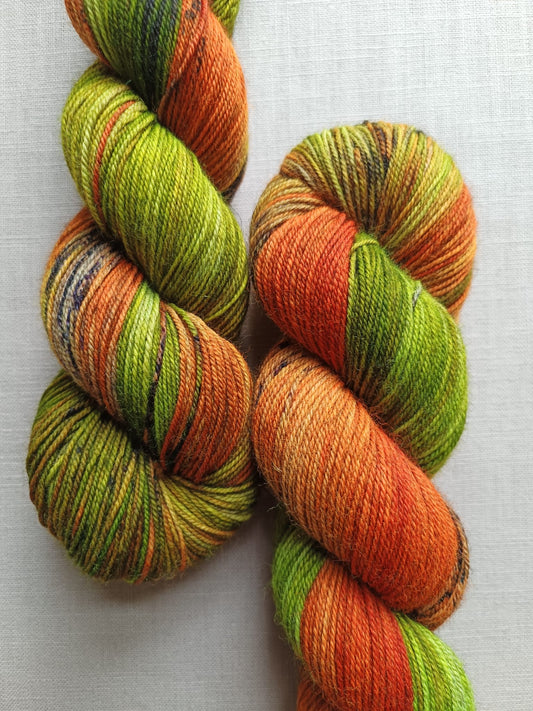 Rooms on Fire - Yaldi Yak Sock