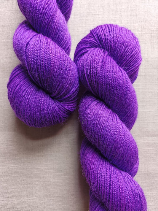 The Purple - Bonnie BFL Sock