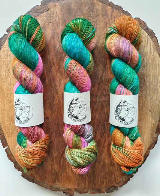 Queen of the Desert - Silky Shoogle Singles