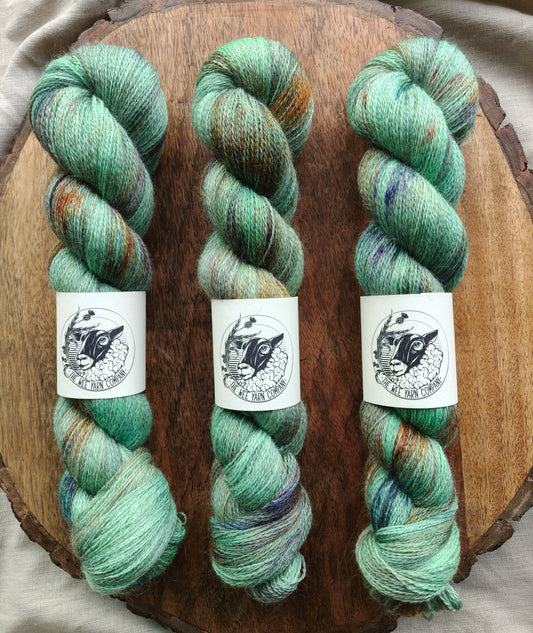 Godling - Casta Lace