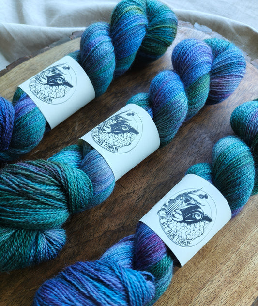 Queen of the Munchkins - Casta Lace