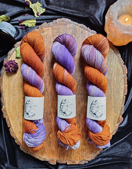 Divination - Yaldi Yak Sock